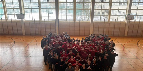 Powiększ grafikę: -czerwona-sroda-w-naszej-szkole--676865.jpg