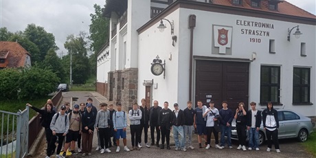 Powiększ grafikę: 2e-w-elektrowni-wodnej-straszyn-625979.jpg
