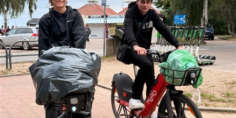 Powiększ grafikę: akcja-sprzatania-swiata-712147.jpg