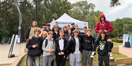 Powiększ grafikę: akcja-sprzatania-swiata-712148.jpg