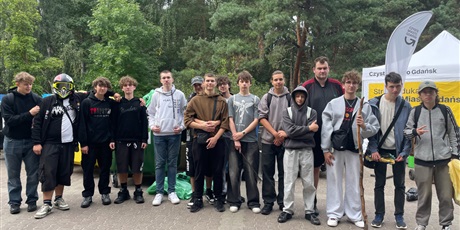 Powiększ grafikę: akcja-sprzatania-swiata-712153.jpg