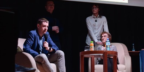 Powiększ grafikę: debata-cena-bohaterstwa-zwiazana-z-dniem-zolnierzy-niezlomnych-680668.jpg