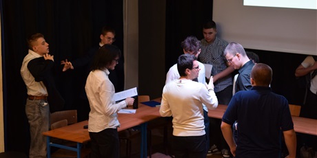 Powiększ grafikę: debata-globalne-szanse-i-zagrozenia-wspolczesnej-polski-i-europy-658902.jpg