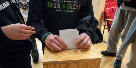 Powiększ grafikę: debata-kandydatow-do-mlodziezowej-rady-miasta-gdanska-675542.jpg