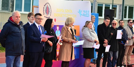 Powiększ grafikę: dzien-edukacji-narodowej-2025-645559.jpg
