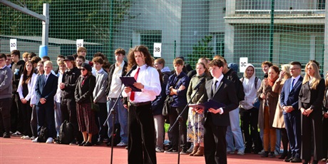 Powiększ grafikę: dzien-edukacji-narodowej-2025-645567.jpg