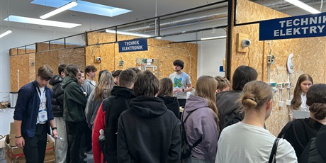 Powiększ grafikę: dzien-otwarty-vol-2-679929.jpg