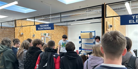 Powiększ grafikę: dzien-otwarty-vol-2-679931.jpg