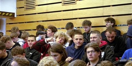 Powiększ grafikę: energetyczne-belfry-717830.jpg