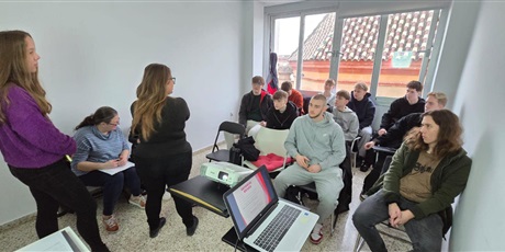 Powiększ grafikę: erasmus-pierwszy-dzien-na-maladze-597325.jpg