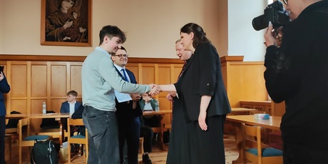 Powiększ grafikę: etap-diecezjalny-ogolnopolskiego-konkursu-wiedzy-biblijnej-gdansk-oliwa-15-04-2026-687505.jpg