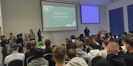 Powiększ grafikę: gamedev-mysliwce-i-dawka-historii-elektronicy-zse-w-bydgoszczy-609885.jpg