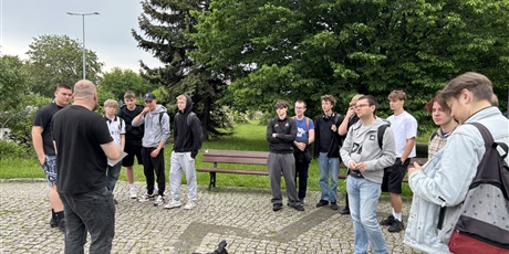 Powiększ grafikę: historyczna-gra-miejska-623890.jpg