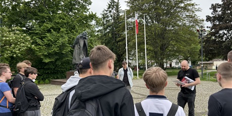 Powiększ grafikę: historyczna-gra-miejska-623891.jpg