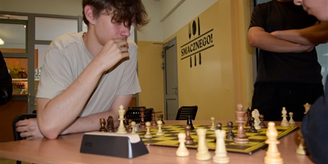 Powiększ grafikę: iv-turniej-szachowy-zse-537610.jpg