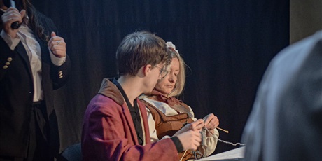 Powiększ grafikę: jaselka-2025-gdanska-opowiesc-wigilijna-668047.jpg