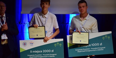 Powiększ grafikę: koferencja-podsumuwujaca-energetyka-przyszlosci-przyszlosc-energetyki-628219.jpg