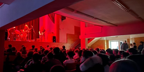 🔥🎸 Koncert pełen mocy! 🎸🔥