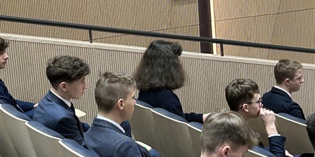 Powiększ grafikę: ogolnopolski-konkurs-wiedzy-liturgicznej-687308.jpg