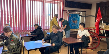 Powiększ grafikę: ogolnopolski-turniej-wiedzy-pozarniczej-689902.jpg