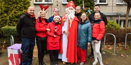 Powiększ grafikę: orszak-swietego-mikolaja-665174.jpg