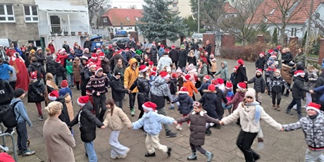 Powiększ grafikę: orszak-swietego-mikolaja-665179.jpg