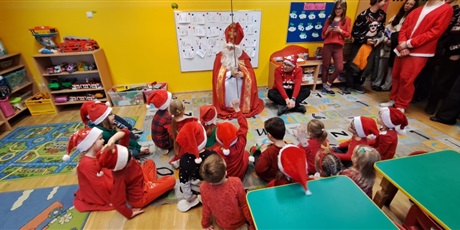 Powiększ grafikę: orszak-swietego-mikolaja-665184.jpg