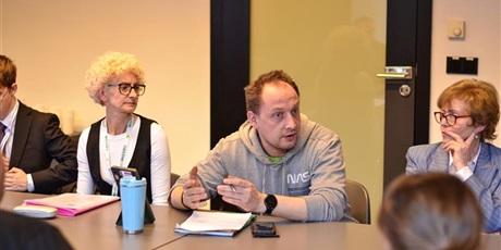 Powiększ grafikę: pierwsza-wspolpraca-rsu-680636.jpg