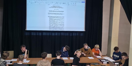 Powiększ grafikę: sesja-nr-6-2025-2026-rady-samorzadu-uczniowskiego-zse--695428.jpg