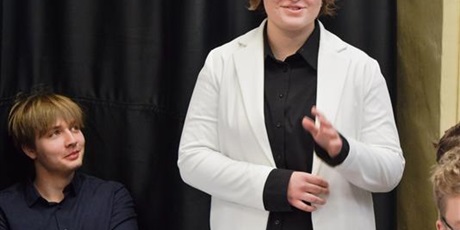 Powiększ grafikę: sesja-rady-samorzadu-uczniowskiego-nr-1-2025-2026-670130.jpg