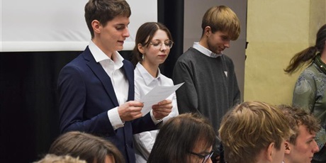 Powiększ grafikę: sesja-rady-samorzadu-uczniowskiego-nr-1-2025-2026-670133.jpg