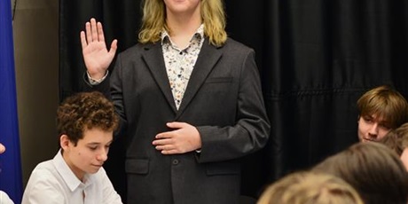 Powiększ grafikę: sesja-rady-samorzadu-uczniowskiego-nr-1-2025-2026-670148.jpg