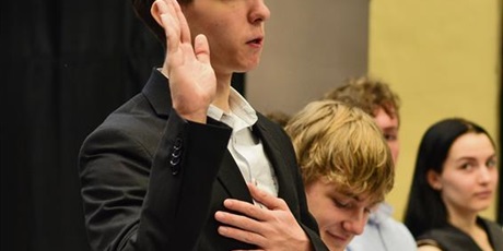 Powiększ grafikę: sesja-rady-samorzadu-uczniowskiego-nr-1-2025-2026-670151.jpg