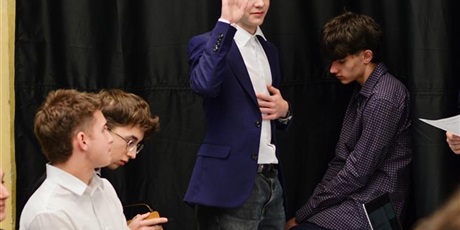 Powiększ grafikę: sesja-rady-samorzadu-uczniowskiego-nr-1-2025-2026-670154.jpg