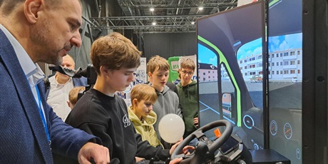 Powiększ grafikę: skillspoland-2025-665137.jpg