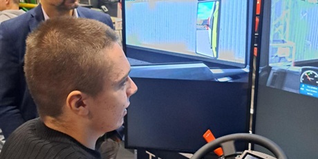 Powiększ grafikę: skillspoland-2025-665139.jpg