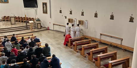 Powiększ grafikę: szkolne-rekolekcje-wielkopostne-2026-685525.jpg