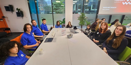 Powiększ grafikę: szkolny-klub-biznesu-energygoals-w-przestrzeni-gdansk-bay-tech-717845.jpg