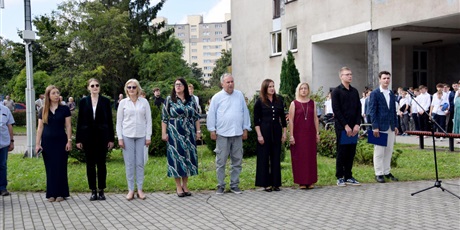 Powiększ grafikę: uroczyste-rozpoczecie-roku-szkolnego-2025-2026-636235.jpg
