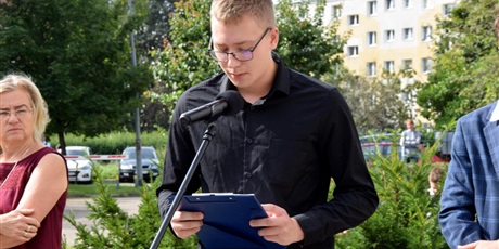 Powiększ grafikę: uroczyste-rozpoczecie-roku-szkolnego-2025-2026-636248.jpg