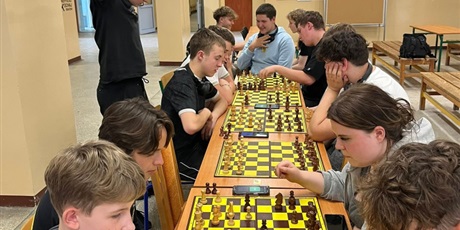 Powiększ grafikę: v-mistrzostwa-zse-w-szachach-638664.jpg