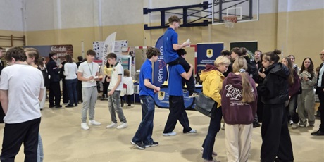 Powiększ grafikę: wizyta-w-kolbudach-685171.jpg