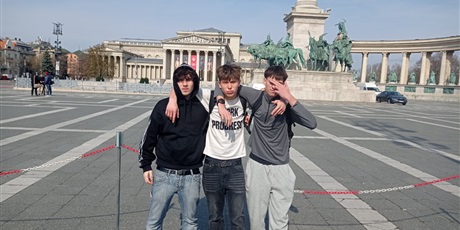 Powiększ grafikę: wycieczka-budapeszt-wieden-681577.jpg