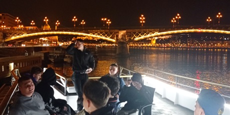 Powiększ grafikę: wycieczka-budapeszt-wieden-681585.jpg