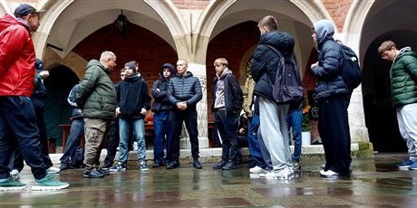 Powiększ grafikę: wycieczka-klasy-3o-do-krakowa-i-energylandii-645524.jpg