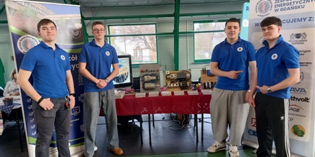 Powiększ grafikę: wyjazdowy-czwartek-681600.jpg