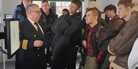 Powiększ grafikę: wyjscie-na-targi-pracy-658873.jpg