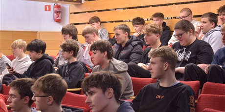 Powiększ grafikę: wyklady-poswiecone-prof-janowi-czochralskiemu-650662.jpg