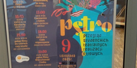 Powiększ grafikę: wystapienie-ucznia-zse-z-grupa-nie-ofaj-n4m-w-sztuce-zszyci-655253.jpg