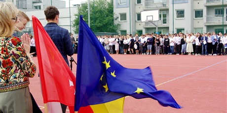 Powiększ grafikę: zakonczenie-roku-szkolnego-2024-2025-631413.jpg